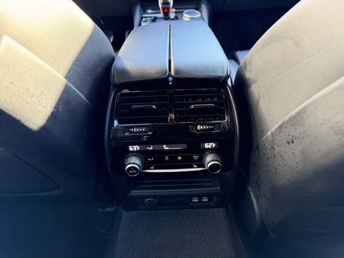 Used 2020 BMW M5 w/ Executive Package image 32