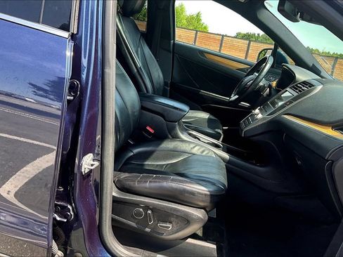 Used 2016 Lincoln MKC Select w/ Select Plus Package FWD image 7