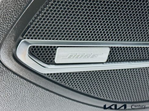Used 2025 Buick Envision Sport Touring AWD/4WD image 18