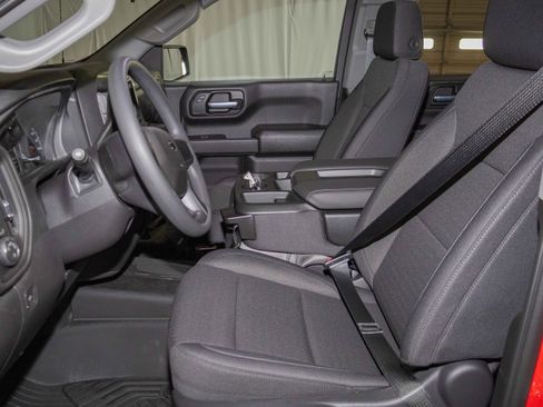 New 2026 Chevrolet Silverado 1500 Custom Trail Boss w/ LPO, Dark Essentials Package image 10