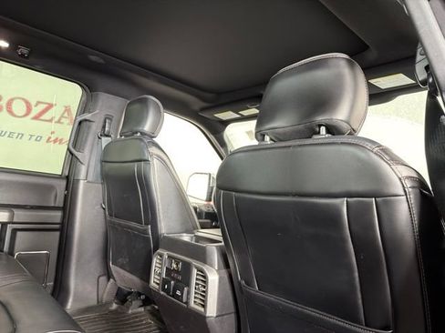 Used 2018 Ford F150 Platinum w/ Equipment Group 701A Luxury AWD/4WD image 19