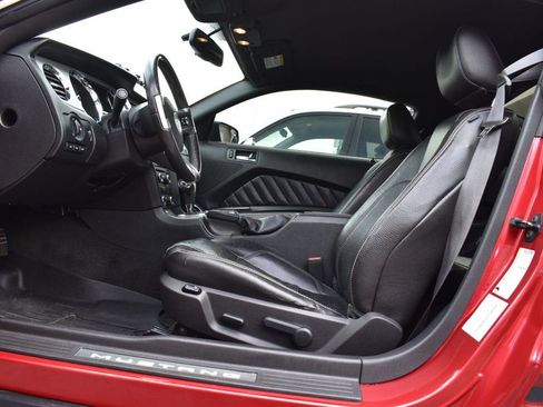 Used 2012 Ford Mustang Premium image 14