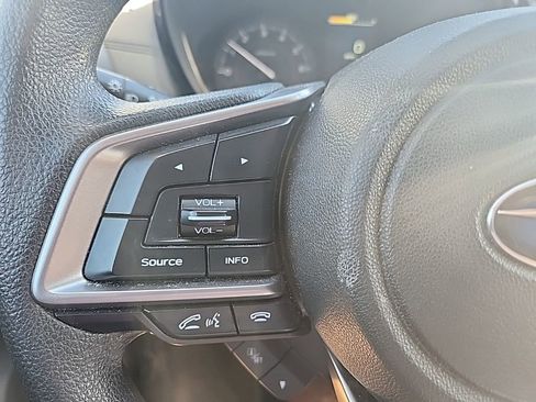 Used 2023 Subaru Crosstrek 2.0i image 16