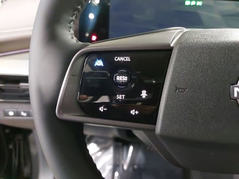 New 2026 Nissan Murano Platinum image 17