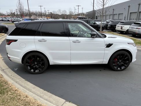 Used 2021 Land Rover Range Rover Sport HST image 8