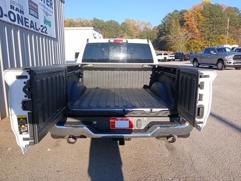 New 2026 RAM 1500 Limited w/ Trailer Tow Group image 6