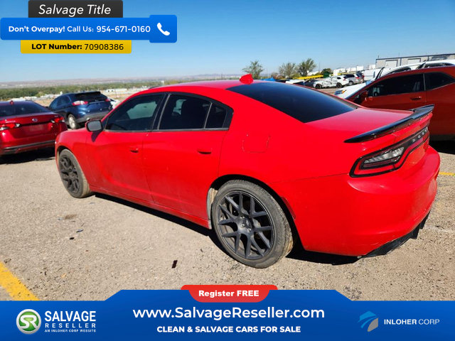 Used 2017 Dodge Charger R/T RWD image 3