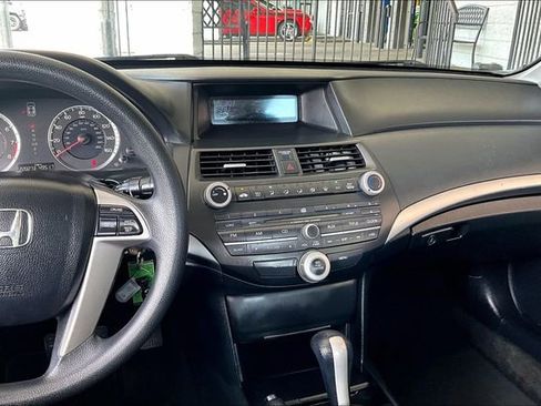 Used 2009 Honda Accord EX image 9