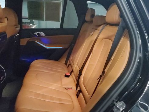 Used 2022 BMW X5 xDrive40i w/ M Sport Package AWD/4WD image 15