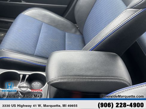 Used 2019 Toyota Corolla Sedan image 20