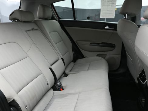 Used 2022 Kia Sportage LX image 26
