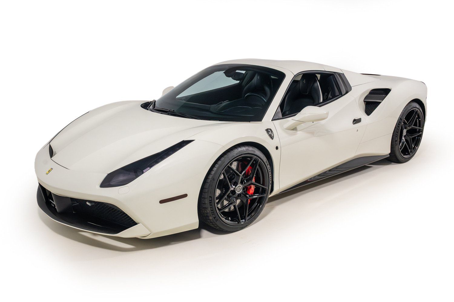 Certified 2017 Ferrari 488 Spider RWD image 11
