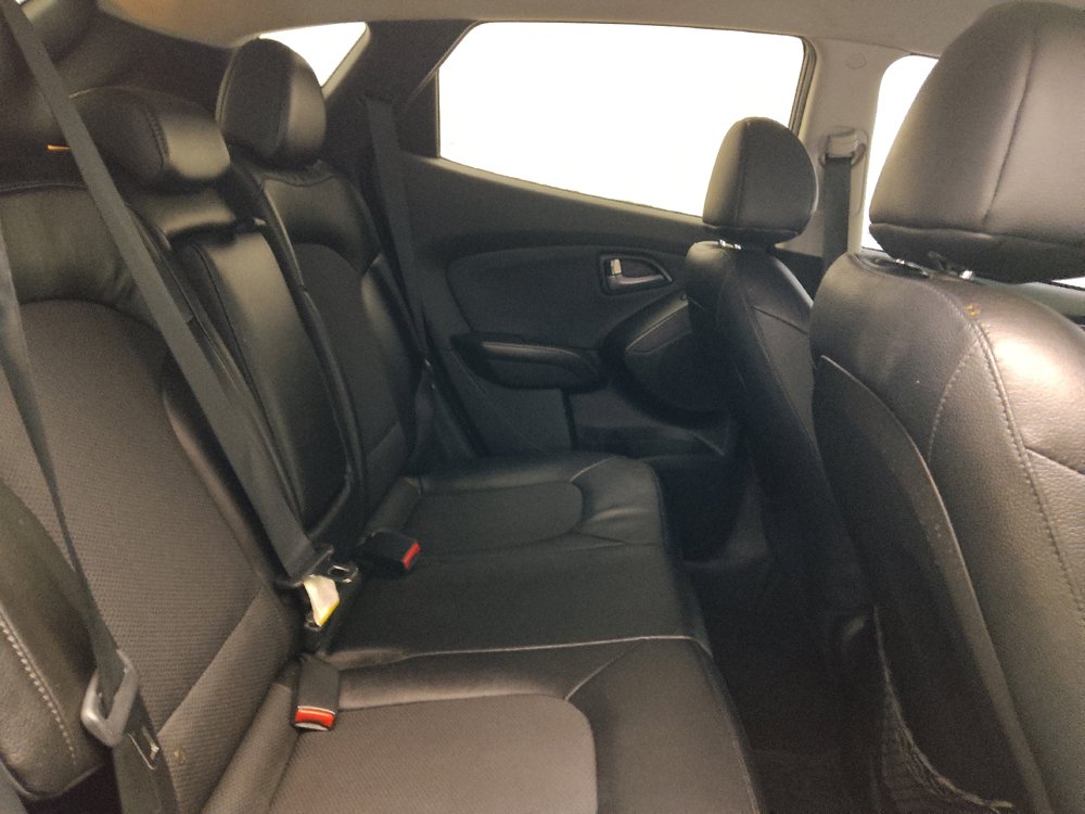 Used 2015 Hyundai Tucson SE FWD image 19