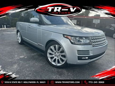 Used 2016 Land Rover Range Rover Supercharged AWD/4WD image 3