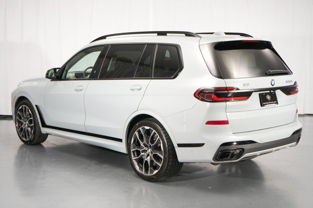 Used 2024 BMW X7 M60i w/ Executive Package AWD/4WD image 15
