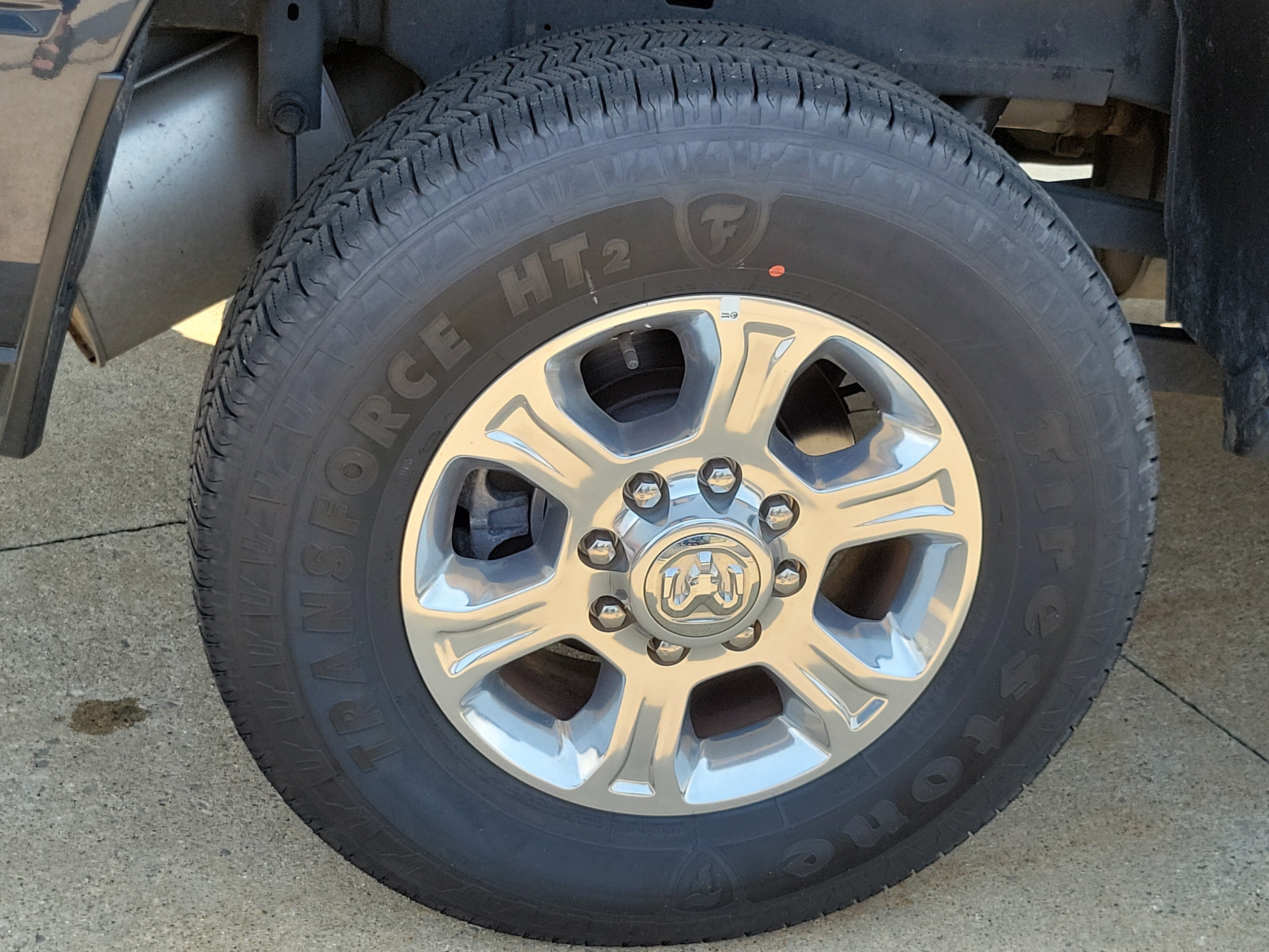 Used 2025 RAM 2500 Big Horn AWD/4WD image 5