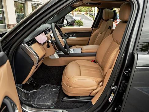New 2026 Land Rover Range Rover SE AWD/4WD image 14