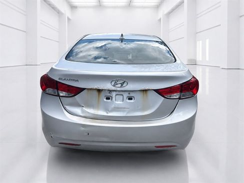 Used 2012 Hyundai Elantra GLS w/ Preferred Pkg 3 FWD image 3