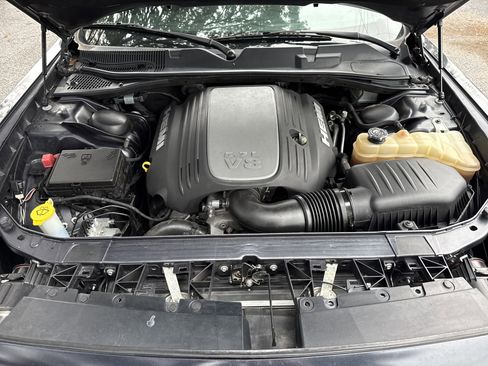 Used 2019 Dodge Challenger R/T w/ Driver Convenience Group image 31