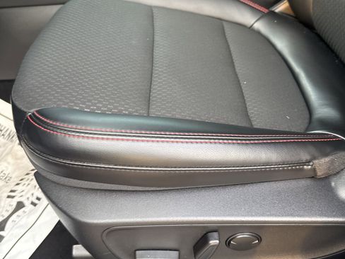 Used 2024 Ford Escape ST-Line image 27