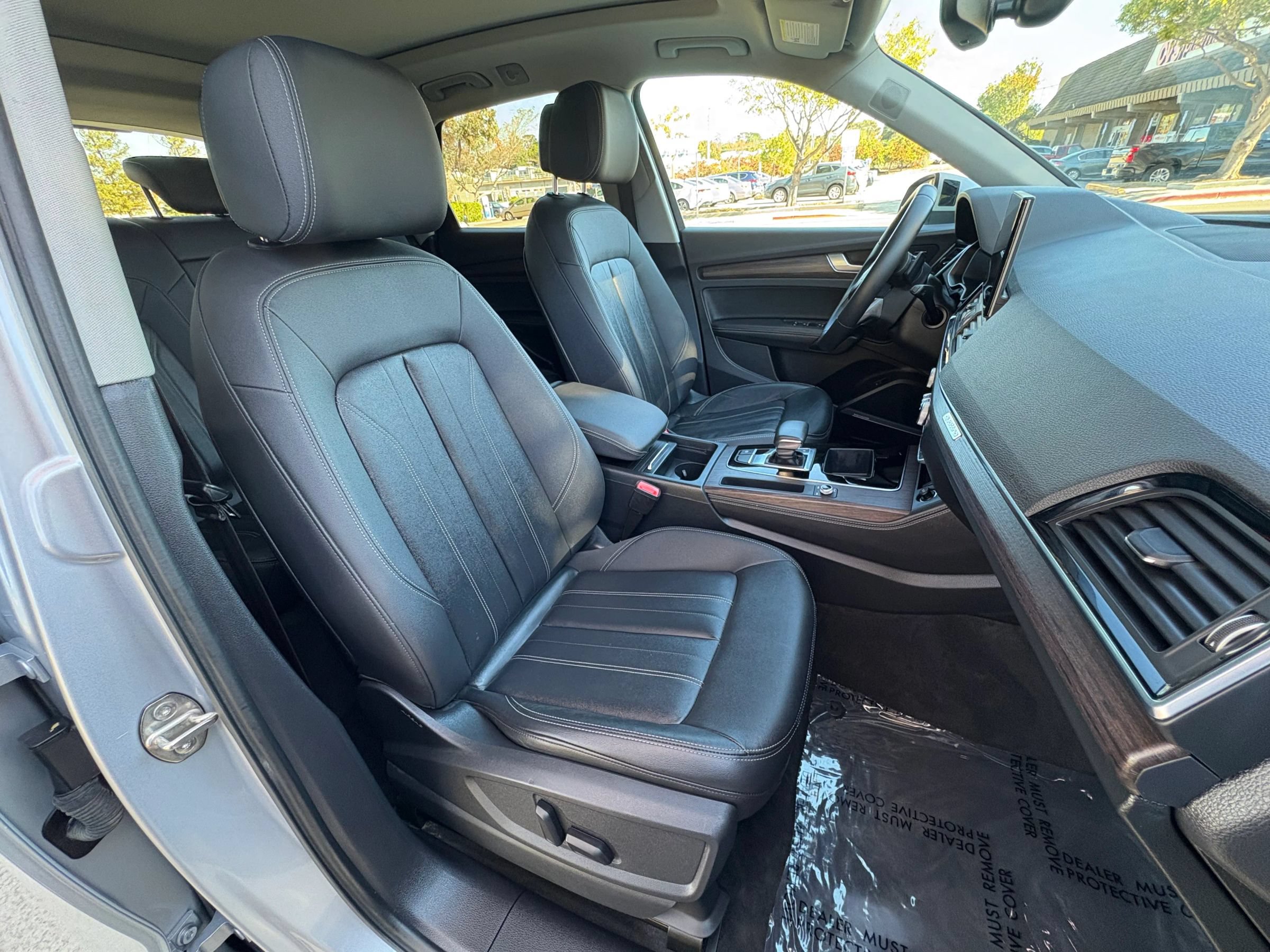 Used 2021 Audi Q5 2.0T Premium Plus w/ Premium Plus Package AWD/4WD image 13