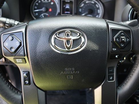 Certified 2023 Toyota Tacoma TRD Off-Road w/ TRD Premium Off Road Package AWD/4WD image 31