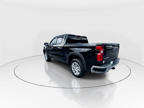 Used 2025 Chevrolet Silverado 1500 LTZ AWD/4WD image 6