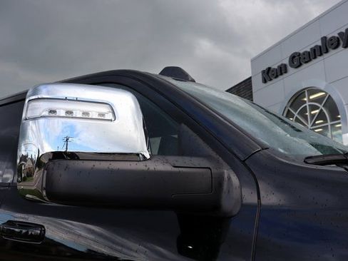 Used 2025 RAM 2500 Laramie image 2