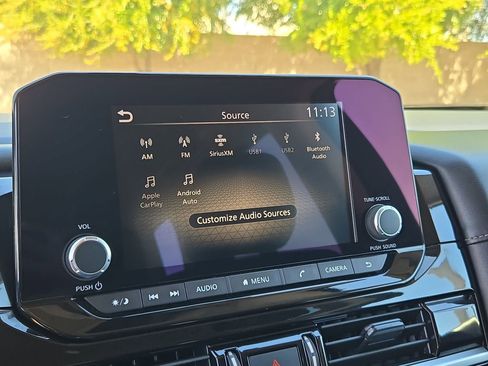 Used 2024 Nissan Pathfinder SV image 22