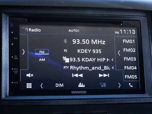 Used 2010 Chevrolet Silverado 1500 LT w/ Regional Value Package image 26