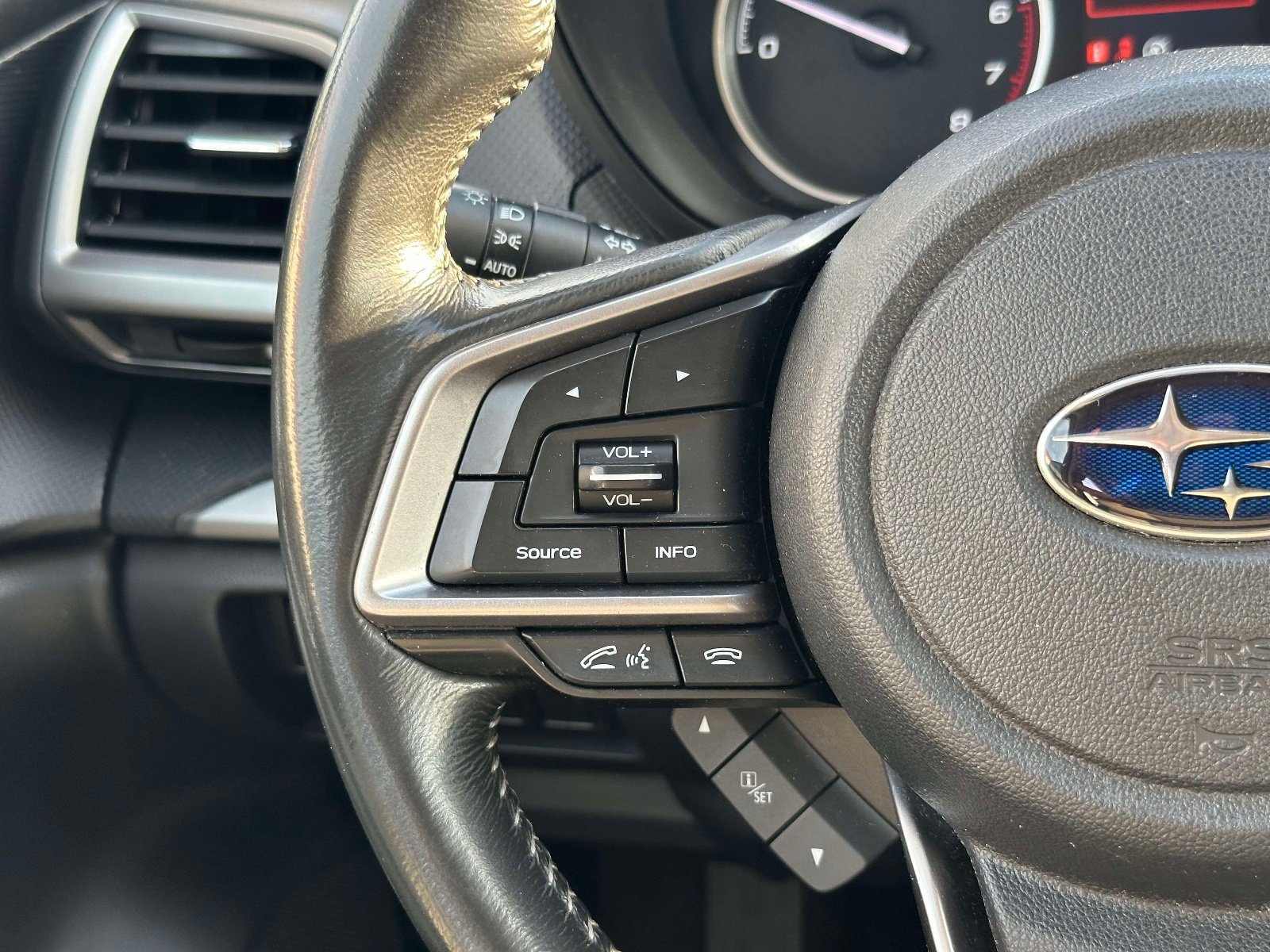 Used 2021 Subaru Forester Premium AWD/4WD image 23