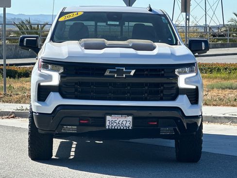 Used 2024 Chevrolet Silverado 1500 LT Trail Boss w/ LT Trail Boss Premium Package image 9