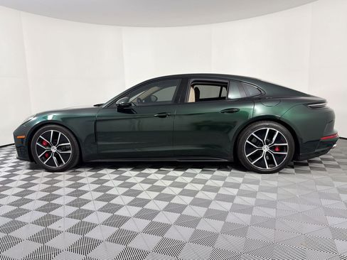 Certified 2026 Porsche Panamera 4S AWD/4WD image 2