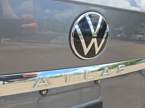 Used 2022 Volkswagen Atlas SE FWD image 35