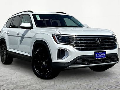 New 2026 Volkswagen Atlas SE