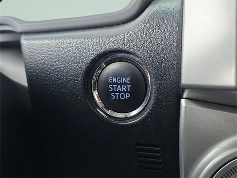 Used 2020 Toyota 4Runner Limited image 20