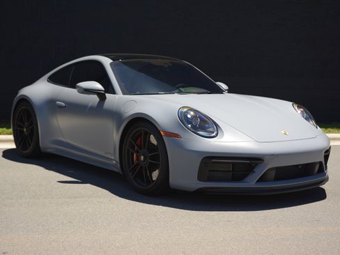 Certified 2024 Porsche 911 Carrera 4 GTS AWD/4WD image 9