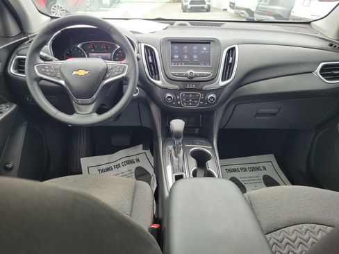 Certified 2024 Chevrolet Equinox LT FWD image 13