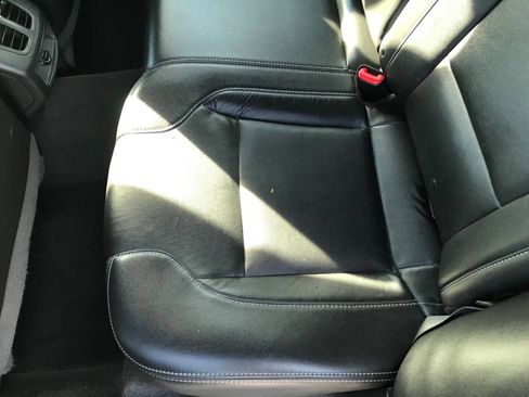 Used 2015 Ford Taurus SEL w/ Equipment Group 201A image 18