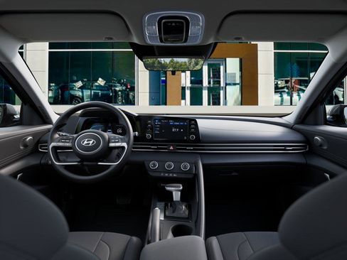 New 2026 Hyundai Elantra SE FWD image 11