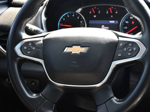 Used 2020 Chevrolet Traverse LT FWD image 23