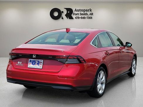 Used 2023 Honda Accord LX image 5