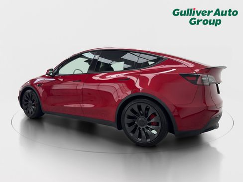 Used 2023 Tesla Model Y Long Range AWD/4WD image 4