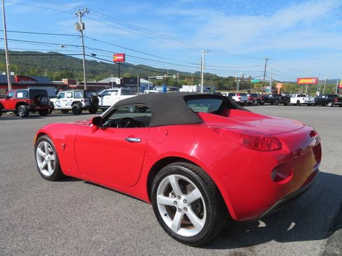 Used 2006 Pontiac Solstice Convertible w/ Premium Package image 5