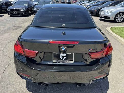 Used 2020 BMW M4 Convertible w/ Competition Package RWD image 8