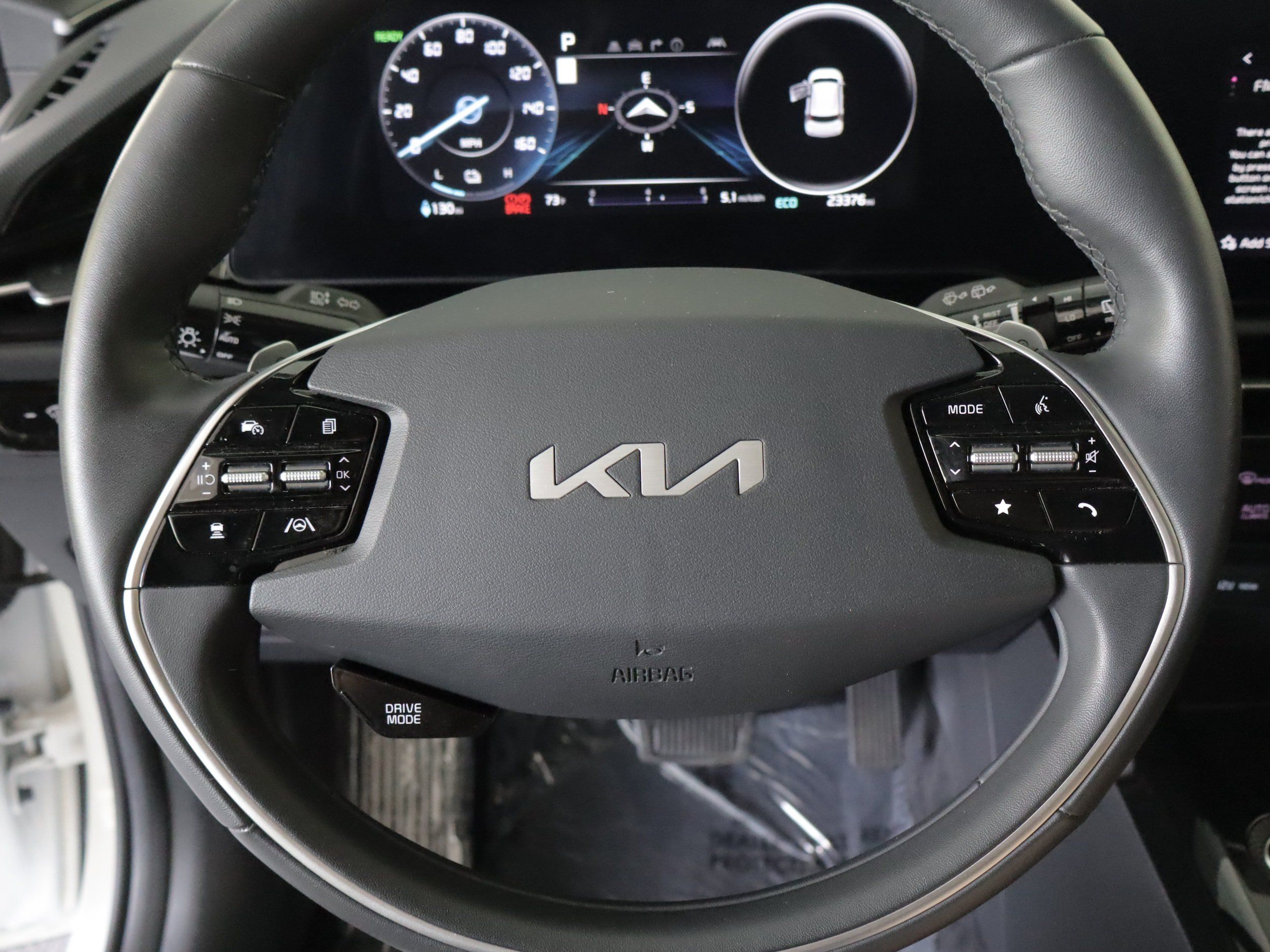 Used 2023 Kia Niro Wind w/ Wind Preserve Package FWD image 12