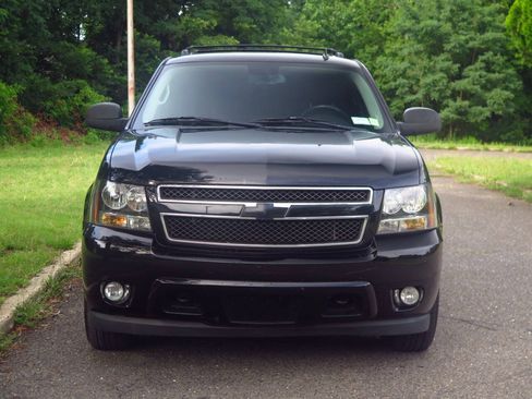 Used 2009 Chevrolet Tahoe LT AWD/4WD image 29