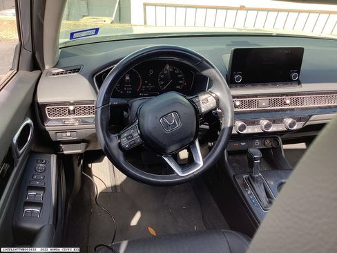 Used 2022 Honda Civic EX-L image 12