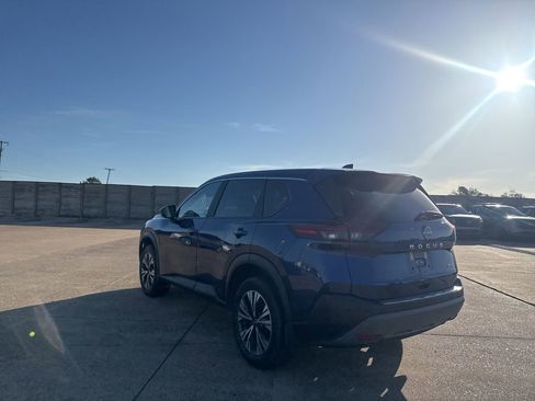 Certified 2023 Nissan Rogue SV FWD image 16
