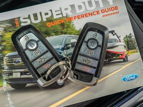 Used 2019 Ford F350 Platinum w/ Platinum Ultimate Package image 48